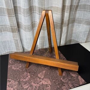 Wood Picture Frame Easel